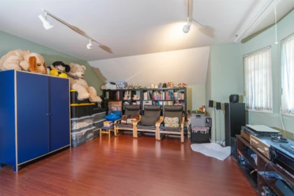 Office / Den Photo of 9564 Thomas Drive, Richmond, BC