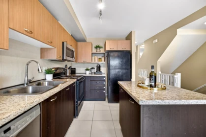 146 6671 121 Street, Surrey, BC, Surrey — Townhouse for sale