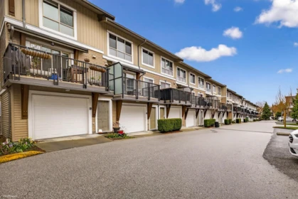 146 6671 121 Street, Surrey, BC, Surrey — Townhouse for sale