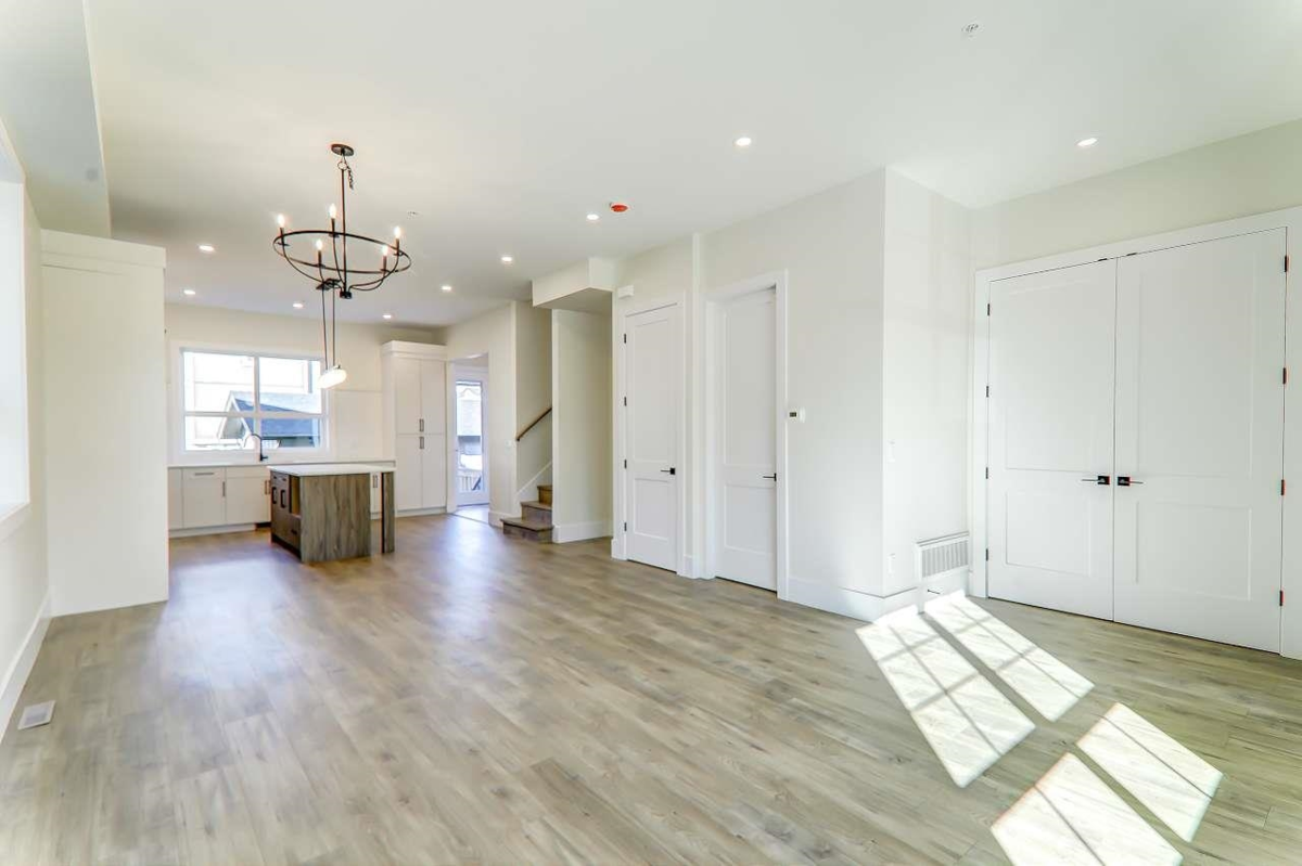 Family Room Photo of 20685 76 Avenue, Langley, BC