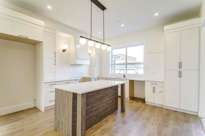 Primary Bathroom Photo of 20685 76 Avenue, Langley, BC