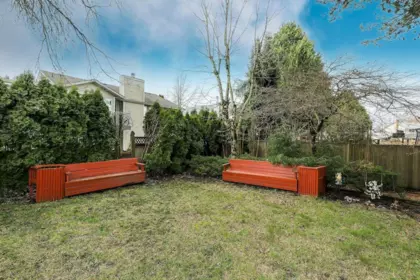 Backyard Photo of 15481 92a Avenue, Surrey, BC