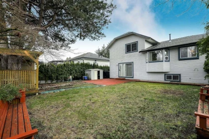Swimming Pool Photo of 15481 92a Avenue, Surrey, BC