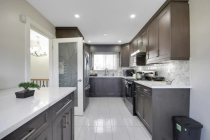 Breakfast Nook Photo of 9488 127a Street, Surrey, BC