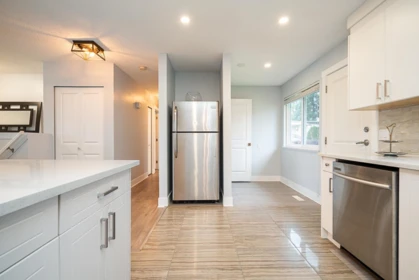 Guest Bathroom Photo of 11278 206 Street, Maple Ridge, BC