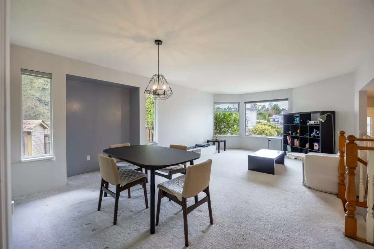 Dining Area Photo of 11649 202b Street, Maple Ridge, BC