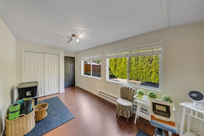 Staircase Photo of 9351 Mcburney Drive, Richmond, BC