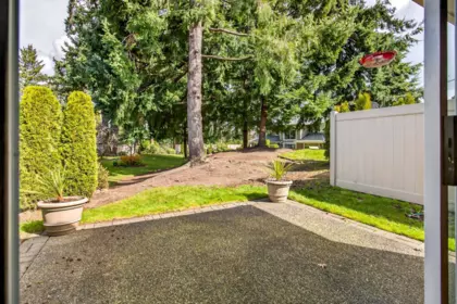 Hot Tub / Spa Photo of 21 15273 24 Avenue, Surrey, BC