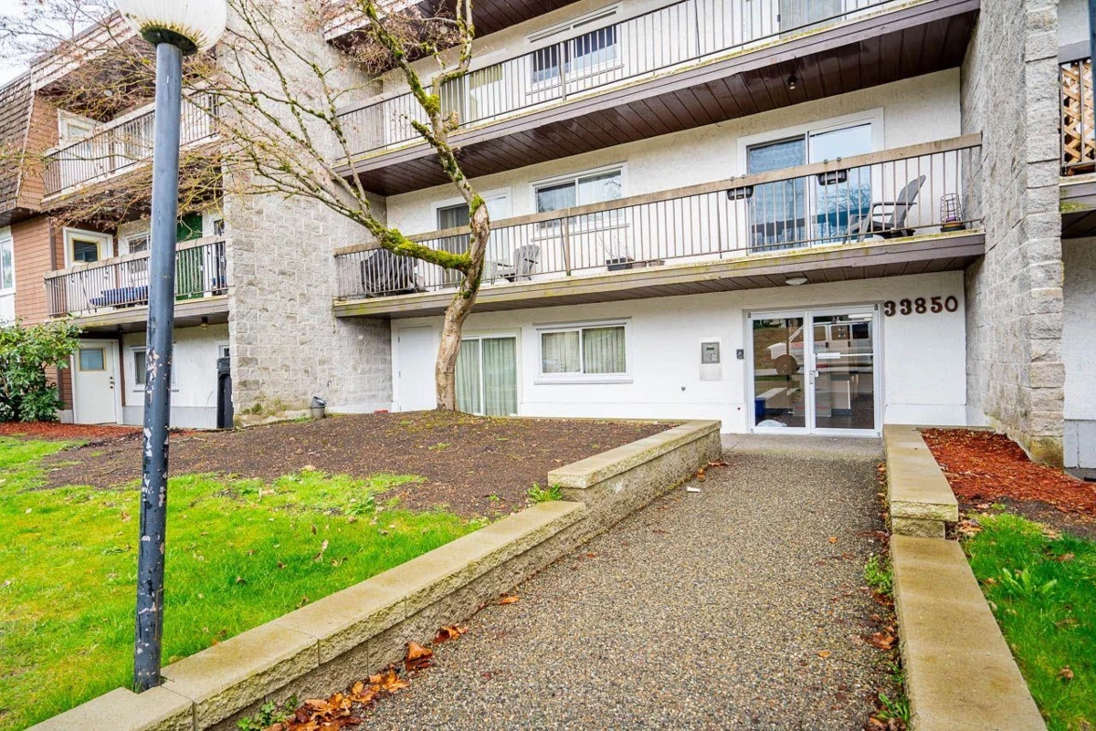 Exterior Rear Photo of 105 33850 Fern Street, Abbotsford, BC
