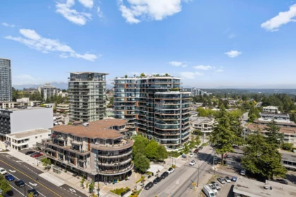 Garden / Landscaping Photo of 404 1439 George Street, White Rock, BC
