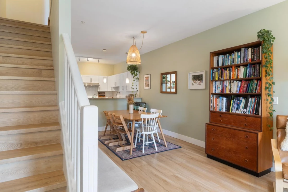 Family Room Photo of 210 4458 Albert Street, Burnaby, BC