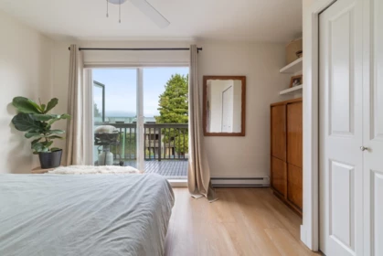 Mudroom Photo of 210 4458 Albert Street, Burnaby, BC