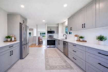 Kitchen Photo of 11850 Greenhaven Court, Pitt Meadows, BC