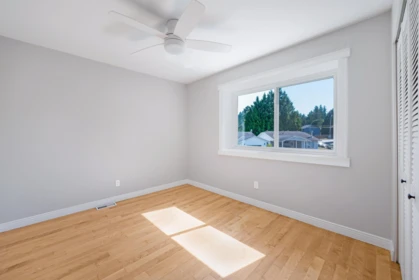 Walk-In Closet Photo of 11850 Greenhaven Court, Pitt Meadows, BC