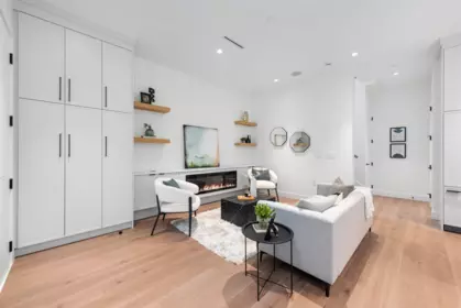 1 878 E 37 Avenue, Vancouver, BC, Vancouver — Half Duplex for sale