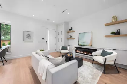 1 878 E 37 Avenue, Vancouver, BC, Vancouver — Half Duplex for sale