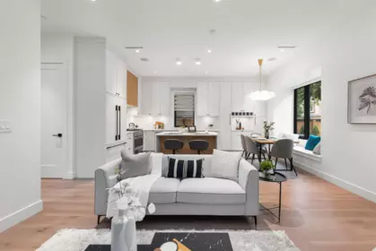 1 878 E 37 Avenue, Vancouver, BC, Vancouver — Half Duplex for sale