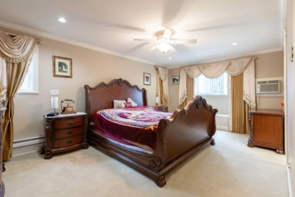 Basement Recreation Room Photo of 16371 108 Avenue, Surrey, BC