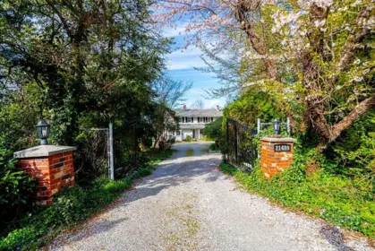 21489 Cherry Place, Maple Ridge, BC, Maple Ridge — Single Family Residence for sale