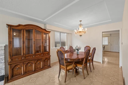 Powder Room Photo of 2663 Dundas Street, Vancouver, BC