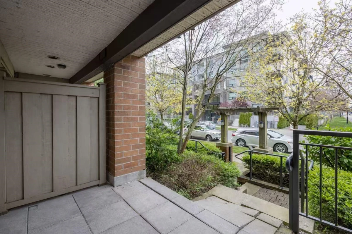 Family Room Photo of 129 9288 Odlin Road, Richmond, BC