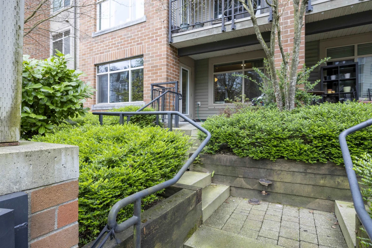 Living Room Photo of 129 9288 Odlin Road, Richmond, BC