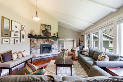 Breakfast Nook Photo of 1779 148a Street, Surrey, BC