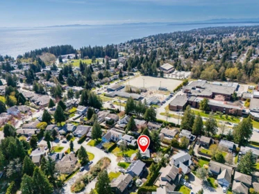 Community Amenities Photo (Clubhouse) of 1779 148a Street, Surrey, BC