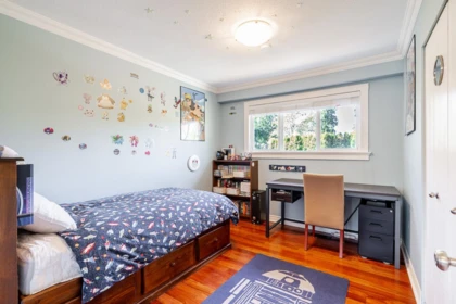 Hallway Photo of 1779 148a Street, Surrey, BC