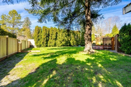 Swimming Pool Photo of 1779 148a Street, Surrey, BC