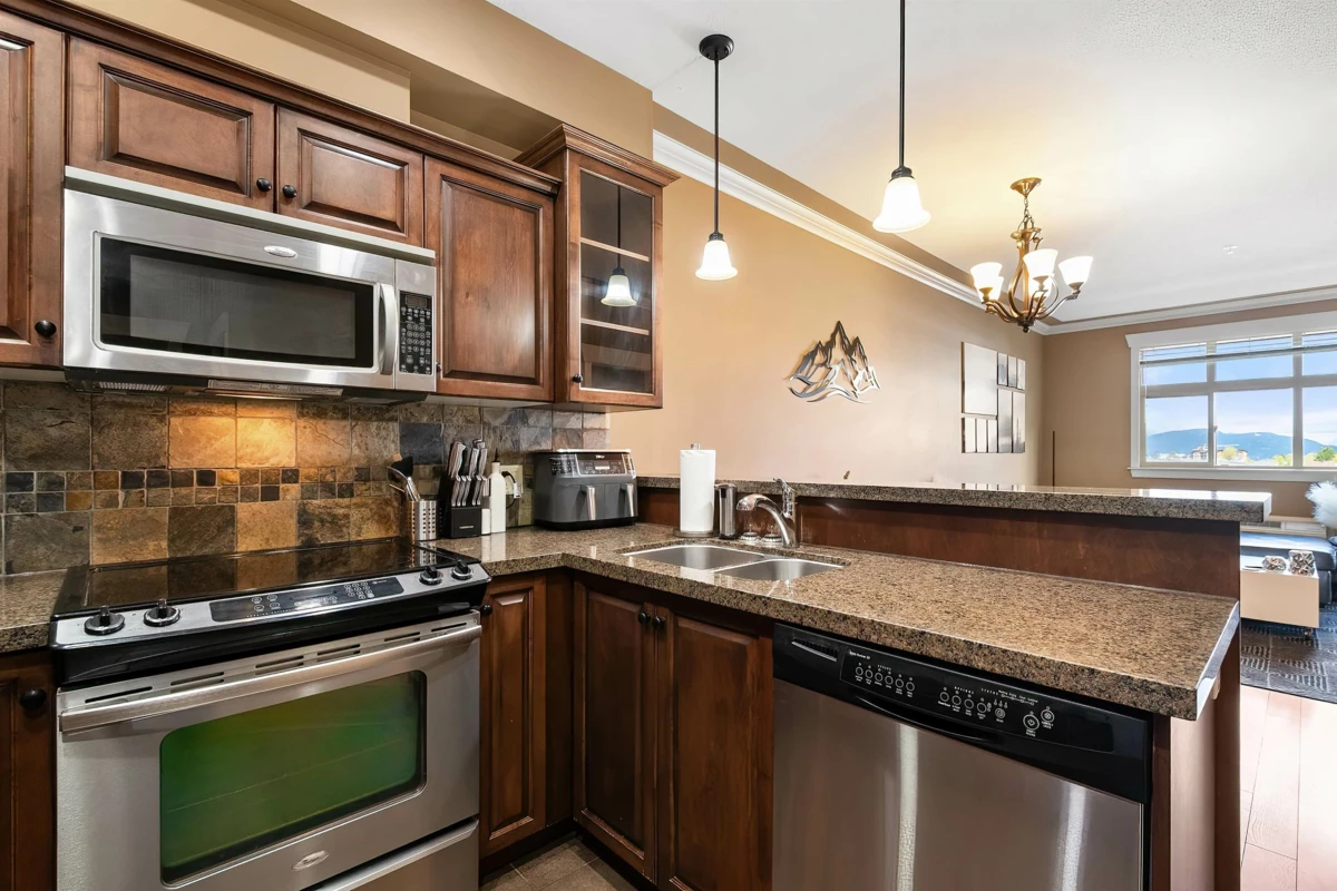 Family Room Photo of 207 45893 Chesterfield Avenue, Chilliwack, BC