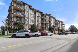 207 45893 Chesterfield Avenue, Chilliwack, BC