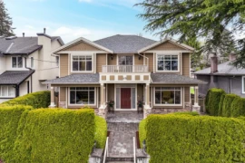 418 E 13th Street, North Vancouver, BC