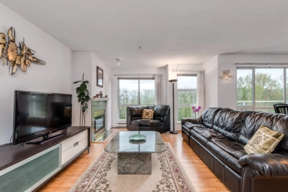 Pantry Photo of 1143 O'flaherty Gate, Port Coquitlam, BC