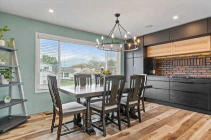 Breakfast Nook Photo of 6531 Wiltshire Street, Chilliwack, BC
