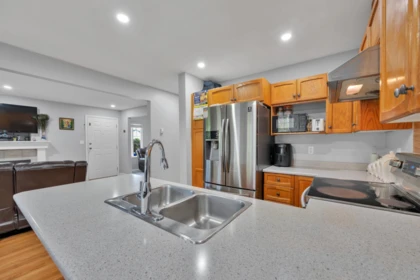 Guest Bathroom Photo of 22 3270 Blue Jay Street, Abbotsford, BC