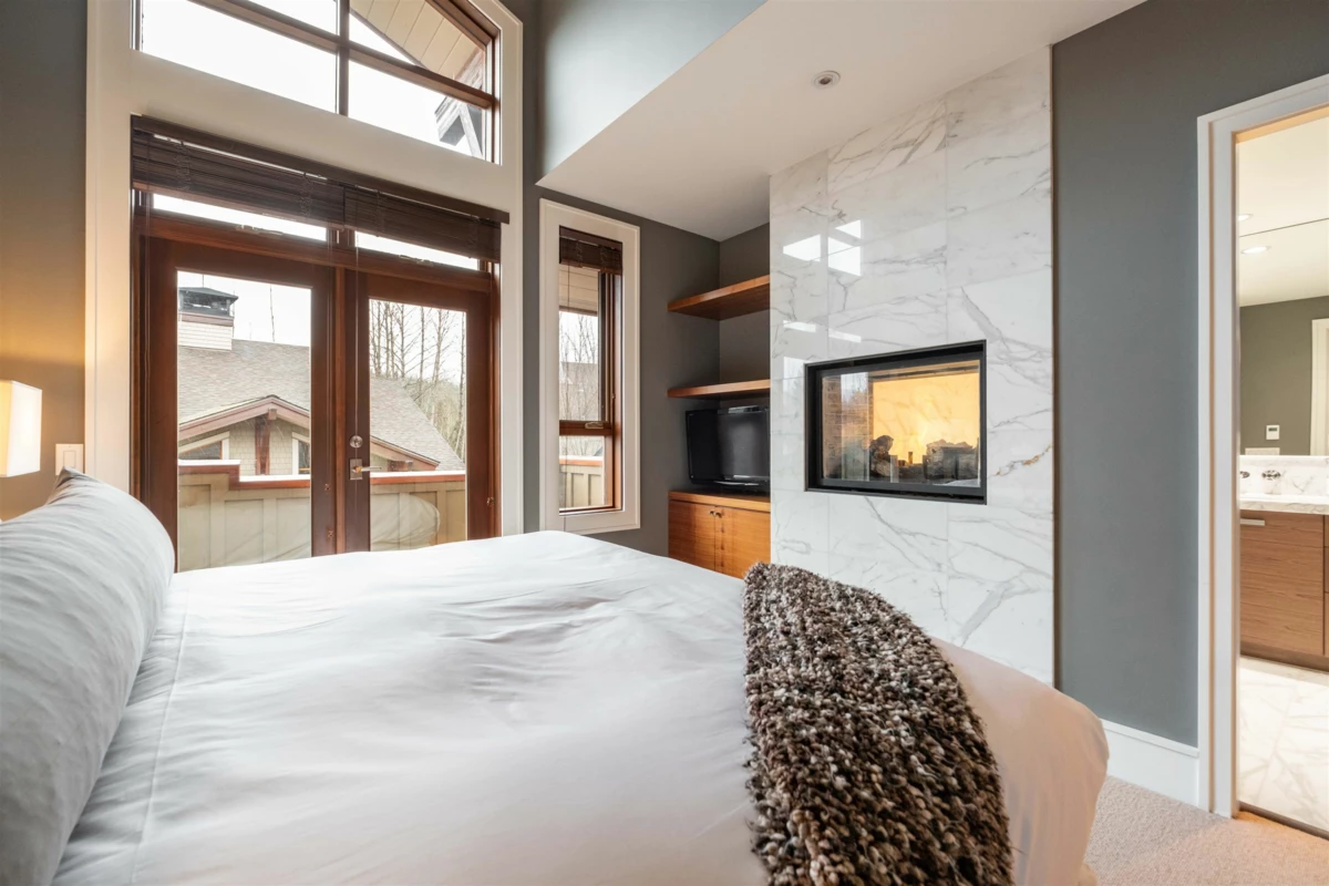 Living Room Photo of 37 7124 Nancy Greene Drive, Whistler, BC