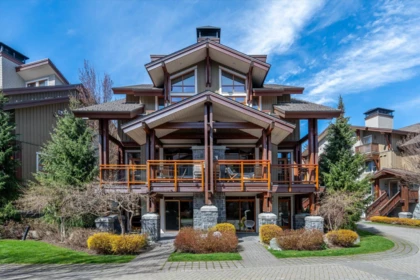 37 7124 Nancy Greene Drive, Whistler, BC, Whistler — Townhouse for sale