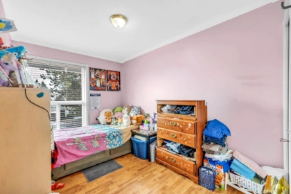 Powder Room Photo of 146 32550 Maclure Road, Abbotsford, BC