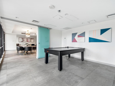 Entry Foyer Photo of 1002 2378 Alpha Avenue, Burnaby, BC