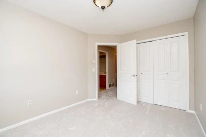Hallway Photo of 5 2351 Parkway Boulevard, Coquitlam, BC