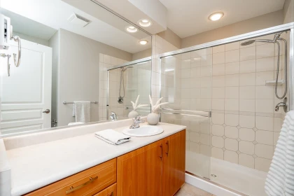 Mudroom Photo of 5 2351 Parkway Boulevard, Coquitlam, BC