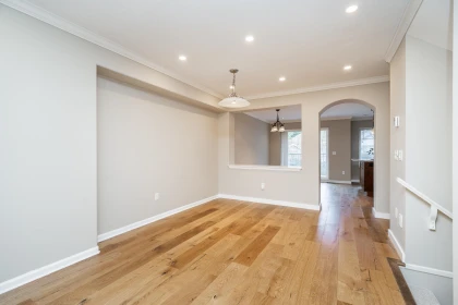 Walk-In Closet Photo of 5 2351 Parkway Boulevard, Coquitlam, BC