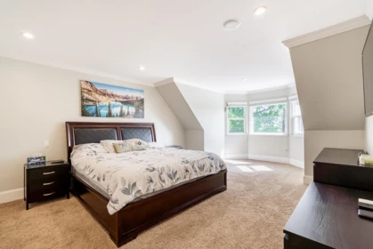 Entry Foyer Photo of 3933 Toronto Street, Port Coquitlam, BC