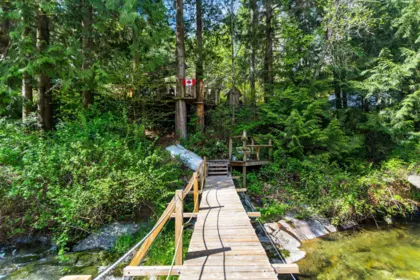 Front Yard Photo of 24400 130 Avenue, Maple Ridge, BC