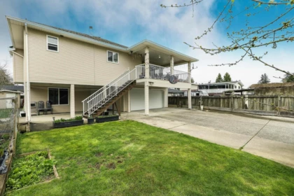 14076 72 Avenue, Surrey, BC, Surrey — Single Family Residence for sale