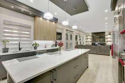 Kitchen Island Photo of 2828 Babich Street, Abbotsford, BC