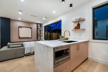 Pantry Photo of 2 3345 W 13th Avenue, Vancouver, BC