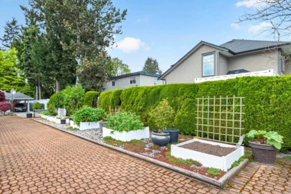 Front Yard Photo of 21 11950 Laity Street, Maple Ridge, BC