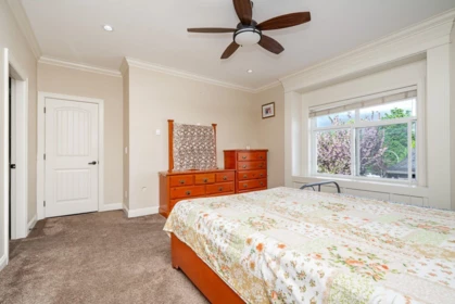 Laundry Room Photo of 7532 144a Street, Surrey, BC